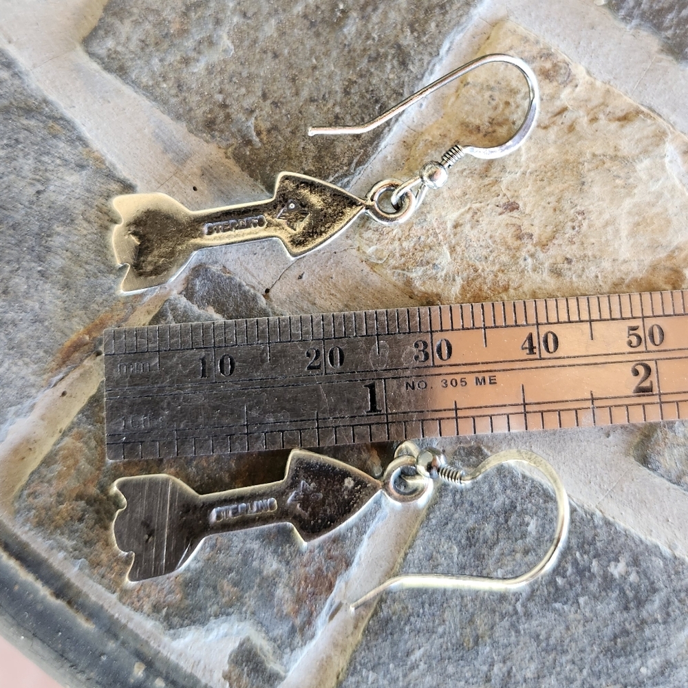 Sterling Silver Arrow Design Earrings - Picture 12 of 12